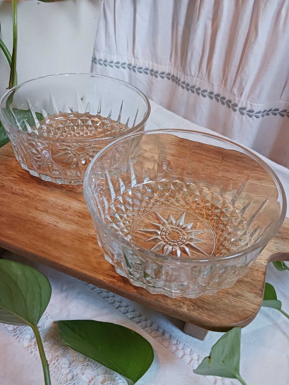 Set Of Vintage 60s Arcoroc USA Salad Dessert Fruit Bowls Diamant Starburst EUC